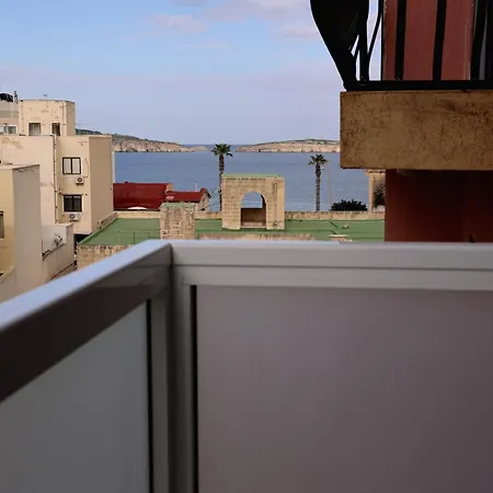 דירה Bright 2 Bedroom 2 Bath Close To Sea