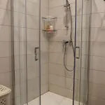 Bright 2 Bedroom 2 Bath Close To Sea