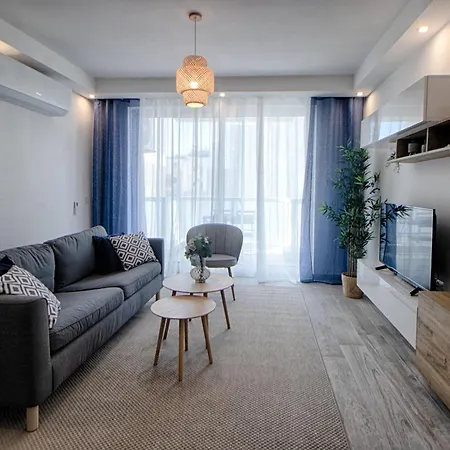 Apartament Bright 2 Bedroom 2 Bath Close To Sea