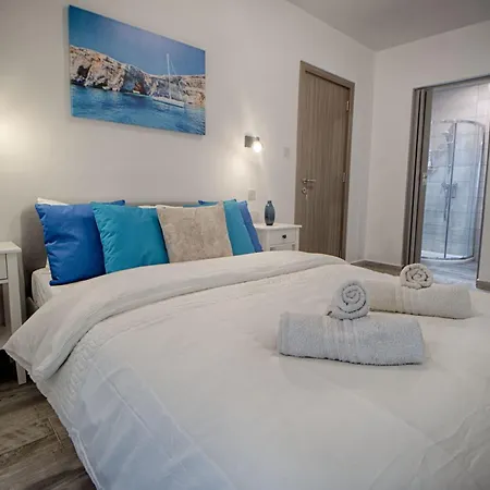 公寓 Bright 2 Bedroom 2 Bath Close To Sea