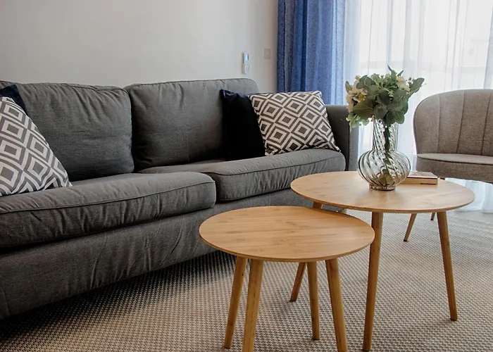 Bright 2 Bedroom 2 Bath Close To Sea 아파트 세인트폴스베이